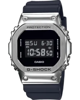 Ανδρικό ρολόι Casio G-Shock GM-5600-1ER, Μαύρο καντράν, Λουρί από Καουτσούκ