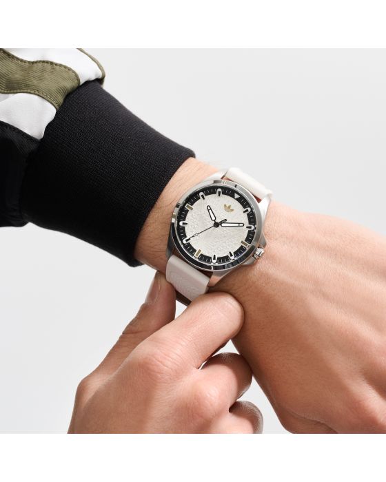 Adidas Originals Iconic One AOFH25002 -  Adidas Originals Iconic One AOFH25002 -