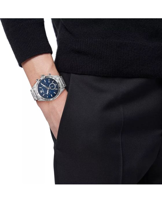 Versace V-Code Chronograph VE0CA0124 -  Versace V-Code Chronograph VE0CA0124 -