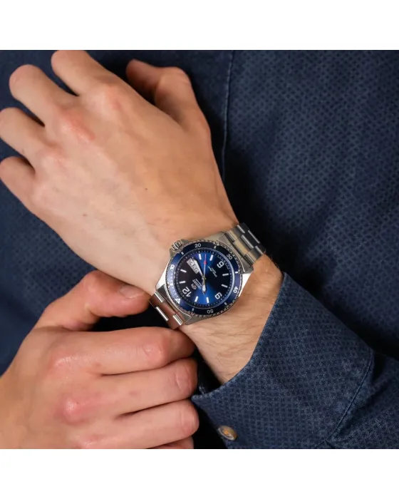 Orient Mako II Automatic FAA02002D9, όψη 4