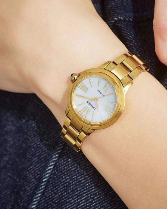 Citizen Elegance Eco-Drive EM1162-52A - 