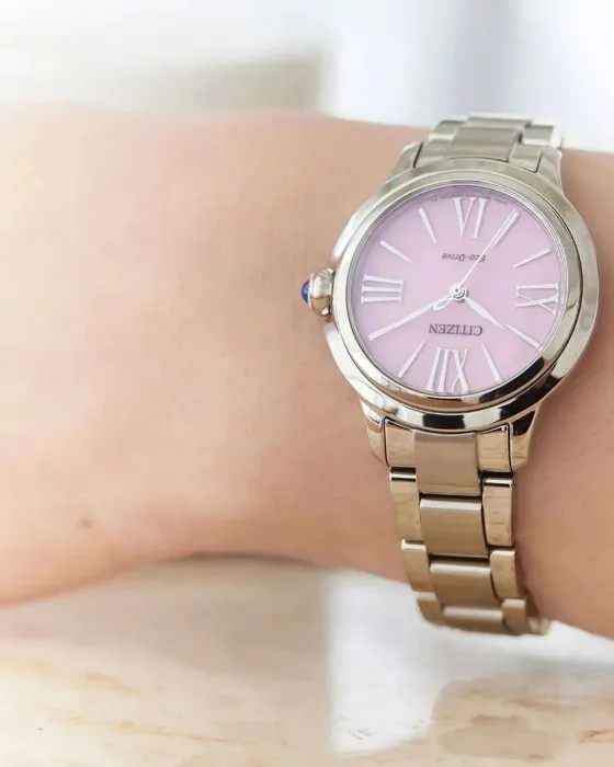 Citizen Elegance Eco-Drive EM1160-58X - 