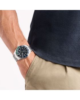 Nautica N83 Finn World NAPFWS502 - 