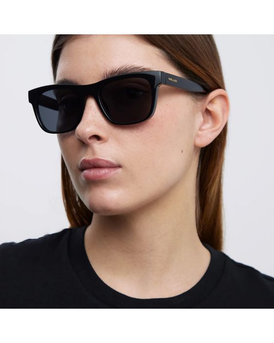 Meller Nuru All Black NU-TUTCAR - 