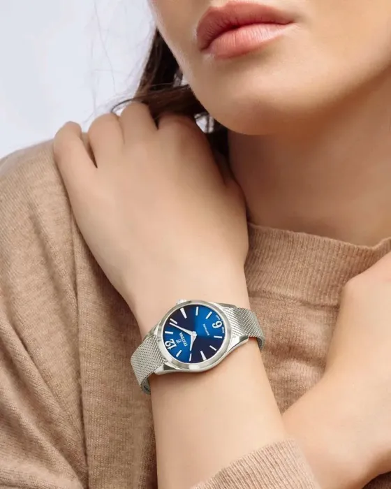 Festina Swiss Made F20076/3, όψη 4