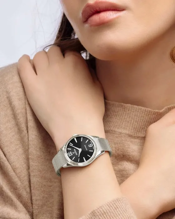 Festina Swiss Made F20076/5, όψη 4