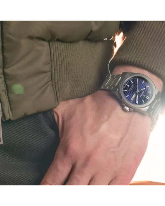 Festina Dune Swiss Made F20073/2, όψη 3